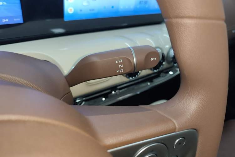 Used Wuling Bingo 2025 333 km Enjoyment Version Gear Lever