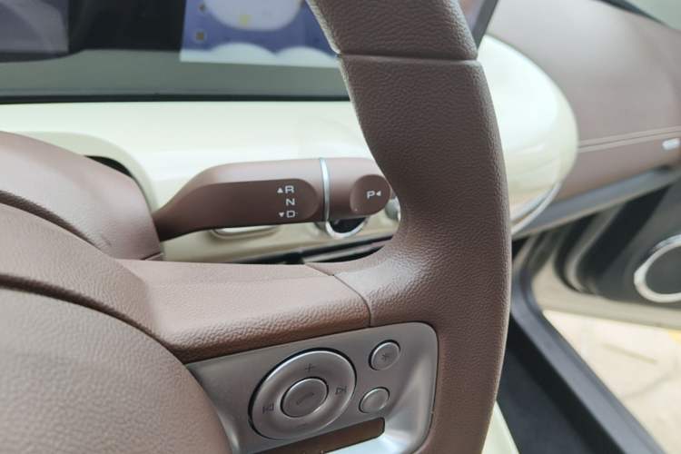 Used Wuling Bingo 2025 333 km Enjoyment Version Gear Lever