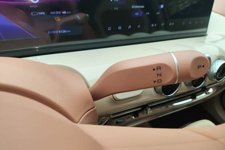 Used Wuling Bingo 2025 333 km Lingxi Connected Version Gear Lever
