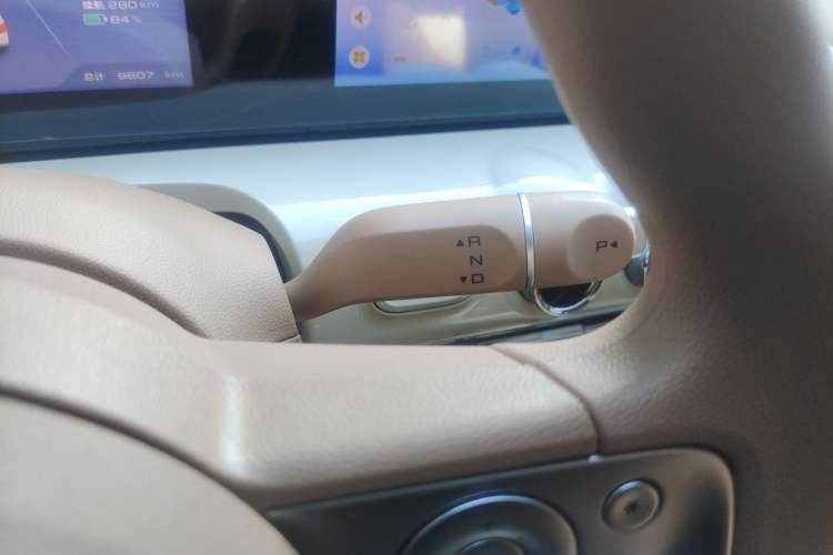 Used Wuling Bingo 2025 333 km Enjoyment Version Gear Lever