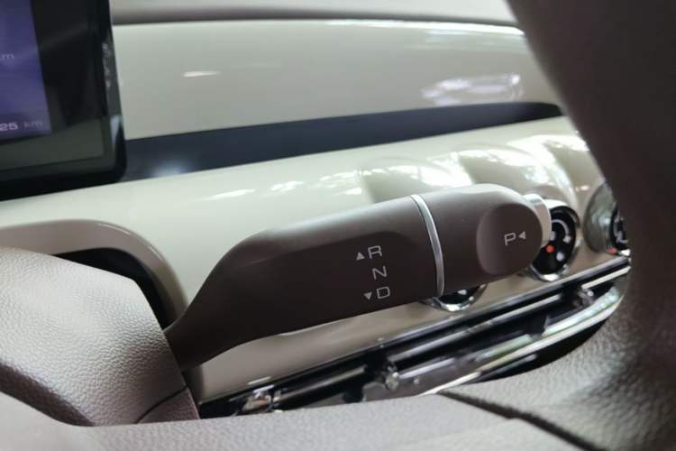 Used Wuling Bingo 2025 333 km Enjoyment Version Gear Lever