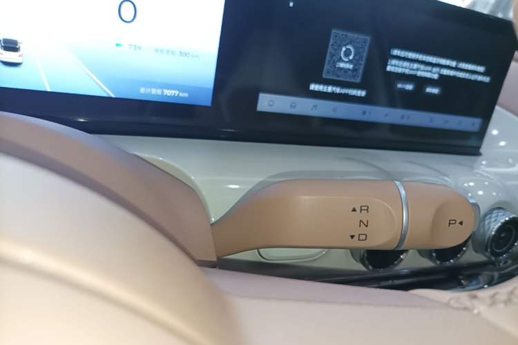 Used Wuling Bingo 2025 410 km Lingxi Deluxe Edition Gear Lever