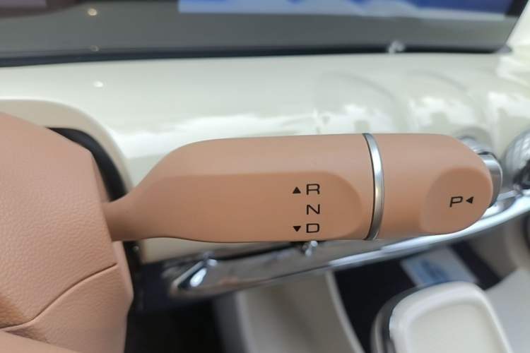 Used Wuling Bingo 2025 333 km Enjoyment Version Gear Lever