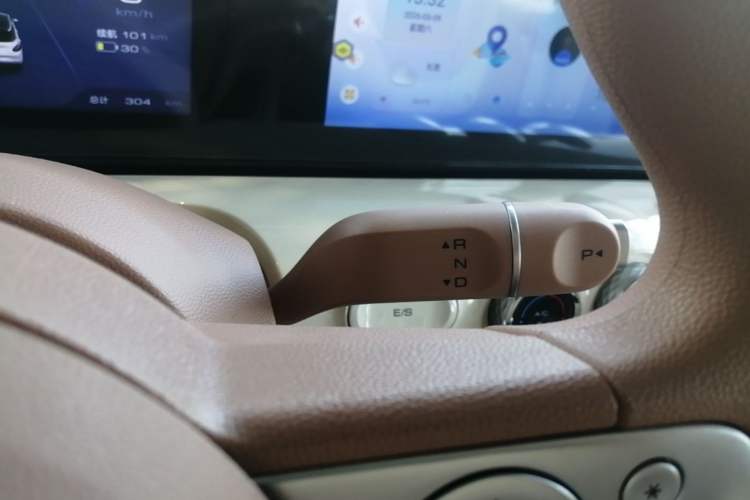 Used Wuling Bingo 2025 333 km Enjoyment Version Gear Lever