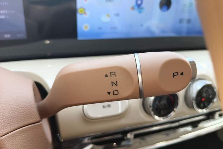 Used Wuling Bingo 2025 333 km Enjoyment Version Gear Lever