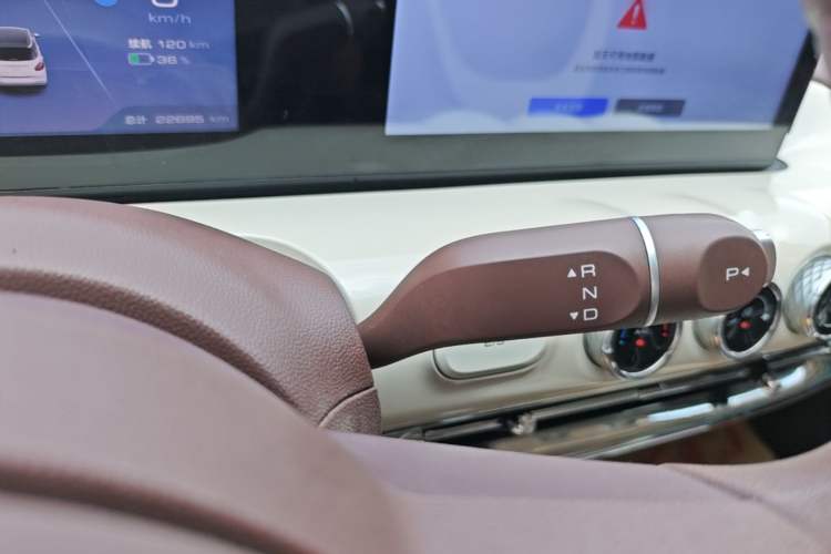 Used Wuling Bingo 2025 333 km Enjoyment Version Gear Lever