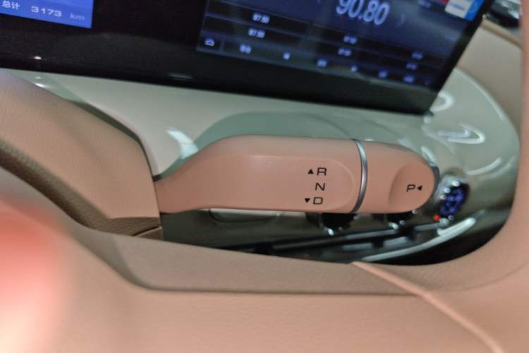 Used Wuling Bingo 2025 333 km Lingxi Connected Version Gear Lever