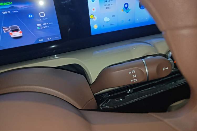 Used Wuling Bingo 2025 333 km Enjoyment Version Gear Lever