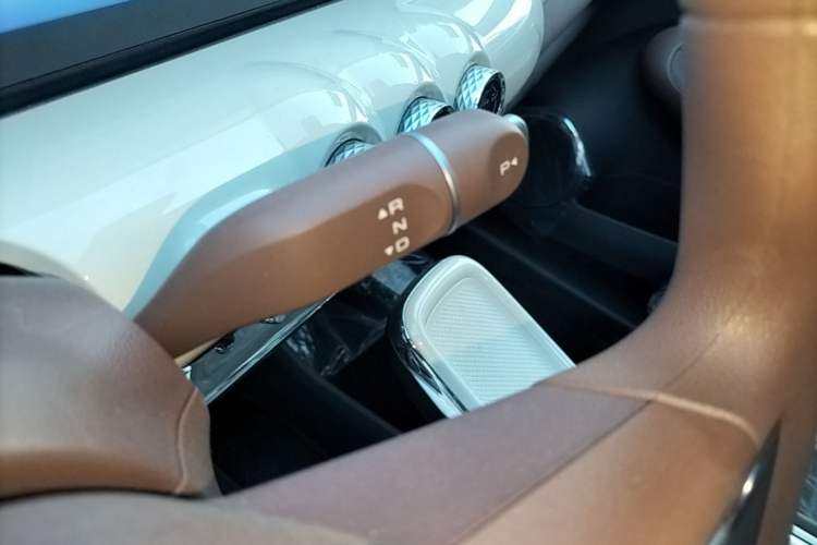 Used Wuling Bingo 2025 333 km Enjoyment Version Gear Lever