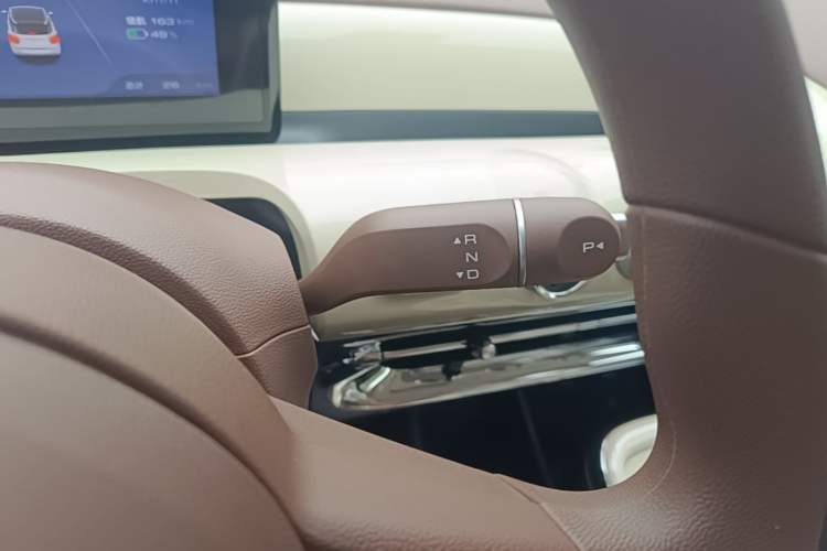 Used Wuling Bingo 2025 333 km Enjoyment Version Gear Lever