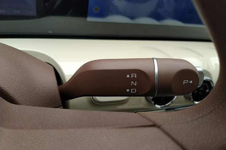 Used Wuling Bingo 2025 333 km Enjoyment Version Gear Lever