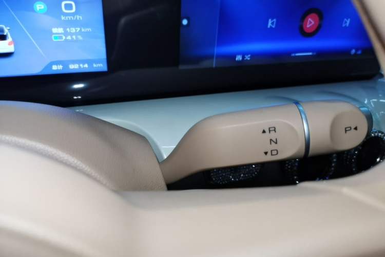 Used Wuling Bingo 2025 333 km Enjoyment Version Gear Lever