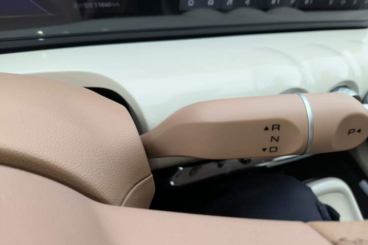 Used Wuling Bingo 2025 410 km Lingxi Deluxe Edition Gear Lever
