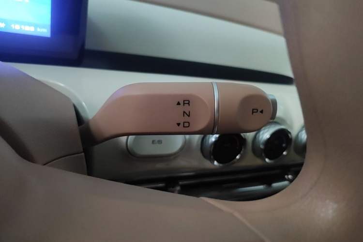 Used Wuling Bingo 2025 333 km Enjoyment Version Gear Lever