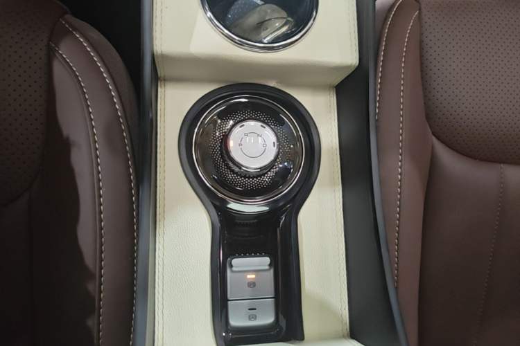 Used Wuling Bingo 2025 333 km Enjoyment Version Gear Lever