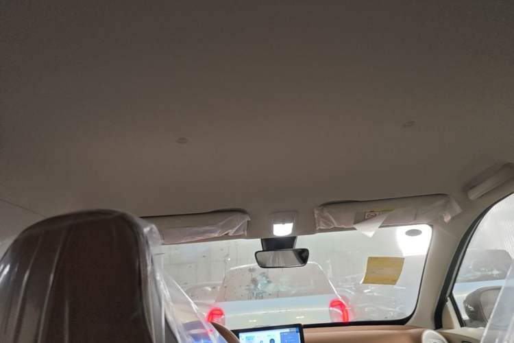 Used Wuling Bingo 2025 333 km Enjoyment Version Headliner