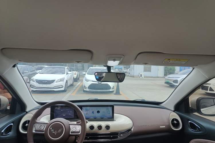 Used Wuling Bingo 2025 333 km Enjoyment Version Headliner