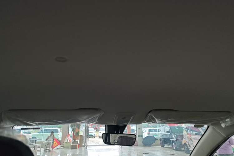 Used Wuling Bingo 2025 333 km Enjoyment Version Headliner