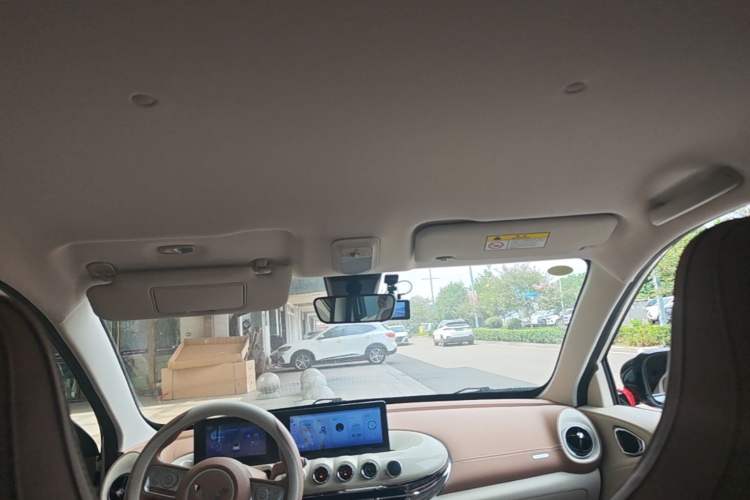 Used Wuling Bingo 2025 333 km Enjoyment Version Headliner