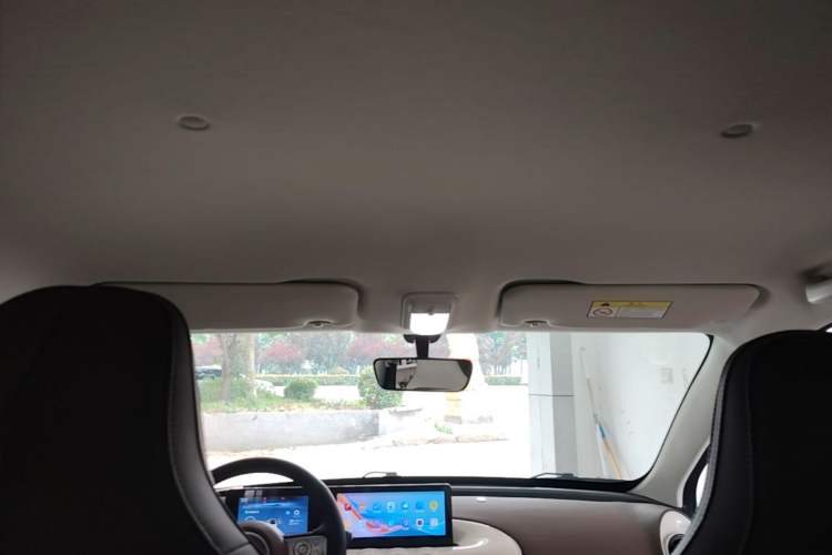 Used Wuling Bingo 2025 333 km Enjoyment Version Headliner