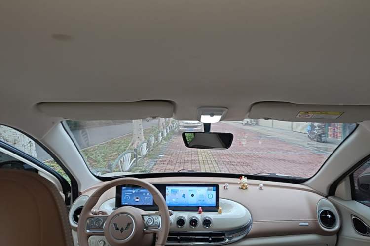 Used Wuling Bingo 2025 333 km Enjoyment Version Headliner