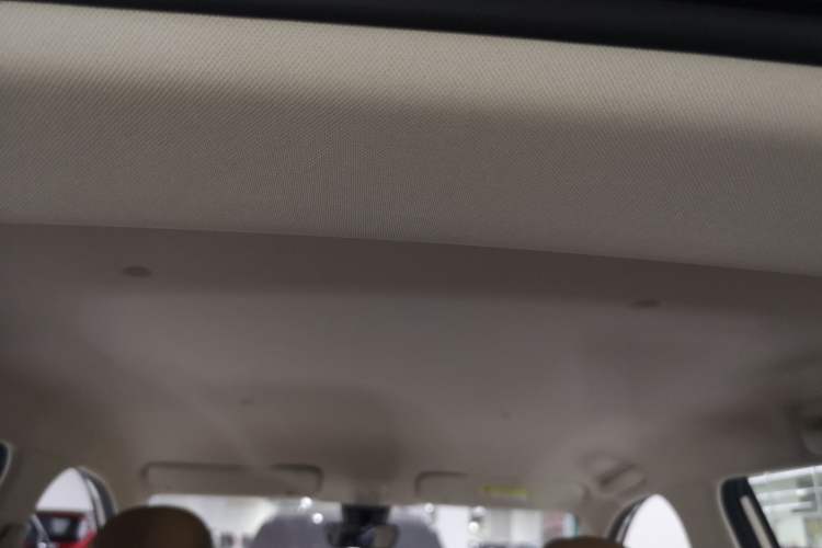 Used Wuling Bingo 2025 410 km Lingxi Deluxe Edition Headliner