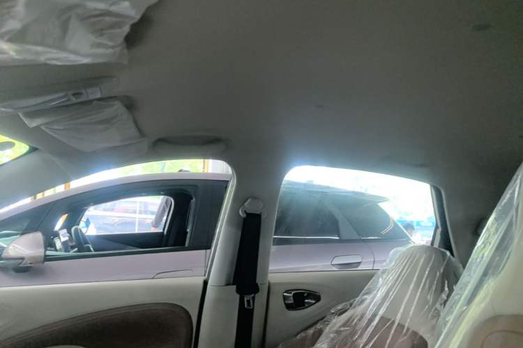 Used Wuling Bingo 2025 333 km Enjoyment Version Headliner