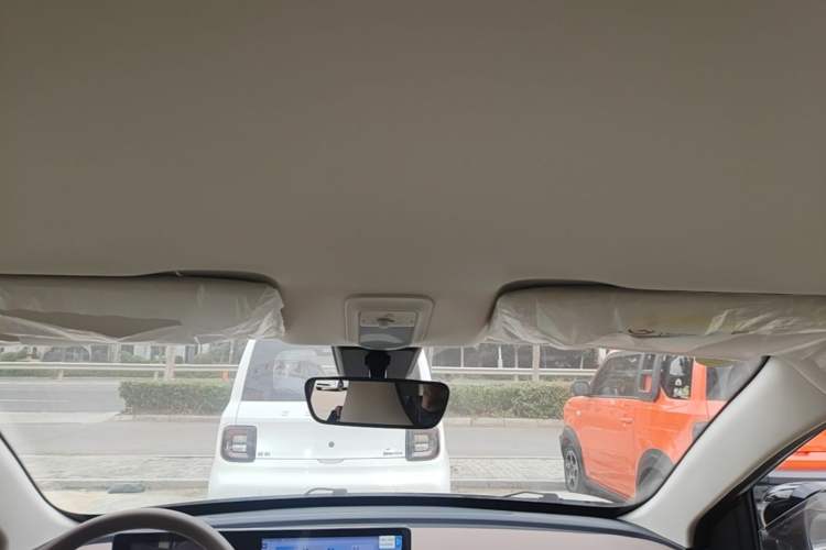 Used Wuling Bingo 2025 333 km Enjoyment Version Headliner