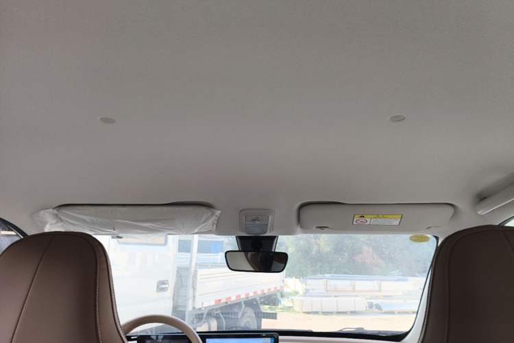 Used Wuling Bingo 2025 333 km Enjoyment Version Headliner