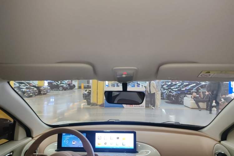 Used Wuling Bingo 2025 333 km Enjoyment Version Headliner
