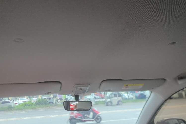 Used Wuling Bingo 2025 333 km Enjoyment Version Headliner