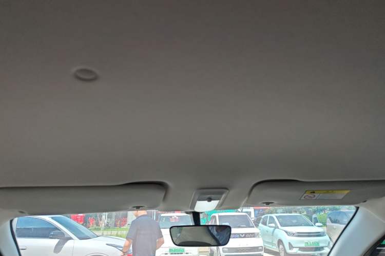 Used Wuling Bingo 2025 333 km Enjoyment Version Headliner