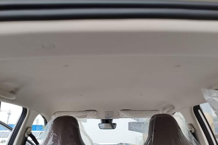 Used Wuling Bingo 2025 333 km Enjoyment Version Headliner