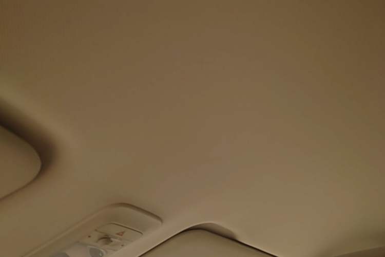 Used Wuling Bingo 2025 333 km Enjoyment Version Headliner