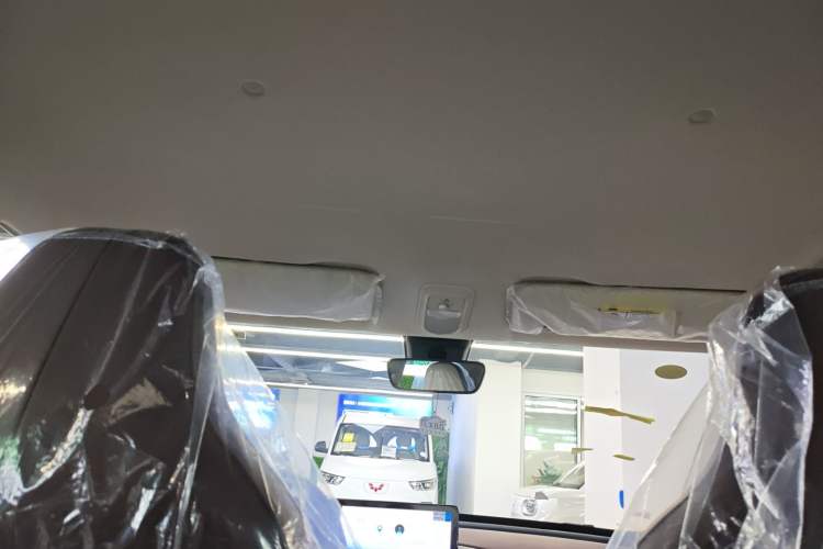 Used Wuling Bingo 2025 333 km Enjoyment Version Headliner