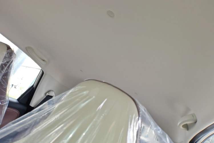 Used Wuling Bingo 2025 333 km Enjoyment Version Headliner