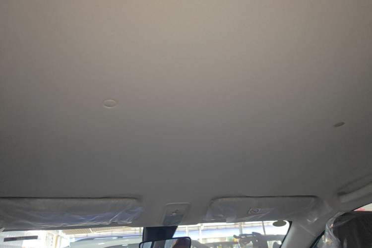 Used Wuling Bingo 2025 333 km Enjoyment Version Headliner