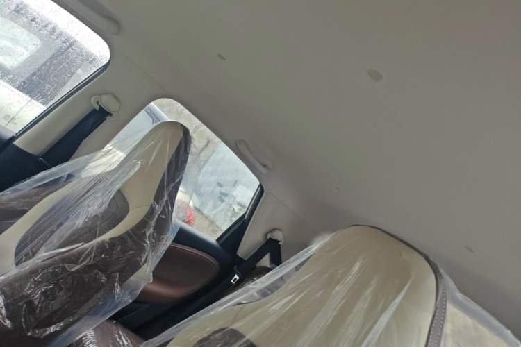 Used Wuling Bingo 2025 333 km Enjoyment Version Headliner