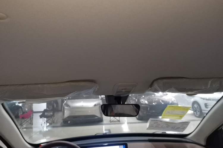 Used Wuling Bingo 2025 333 km Enjoyment Version Headliner