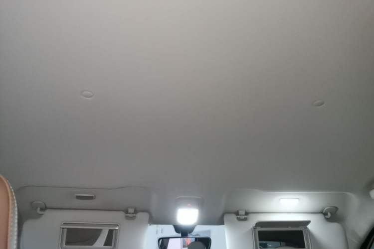Used Wuling Bingo 2025 333 km Enjoyment Version Headliner