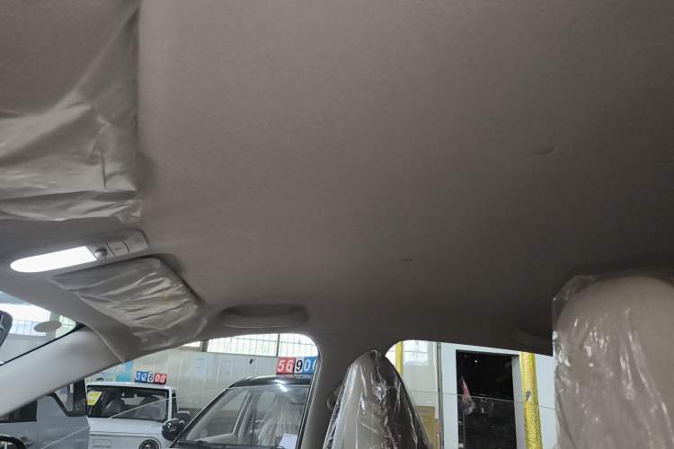 Used Wuling Bingo 2025 333 km Enjoyment Version Headliner
