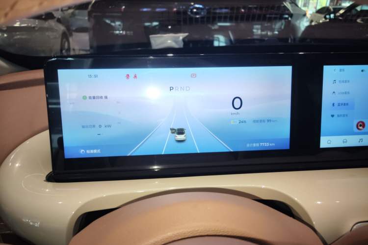 Used Wuling Bingo 2025 410 km Lingxi Deluxe Edition Instrument Cluster