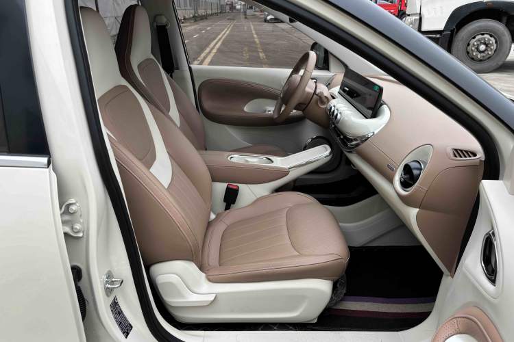 Used Wuling Bingo 2025 333 km Lingxi Deluxe Edition Interior 1
