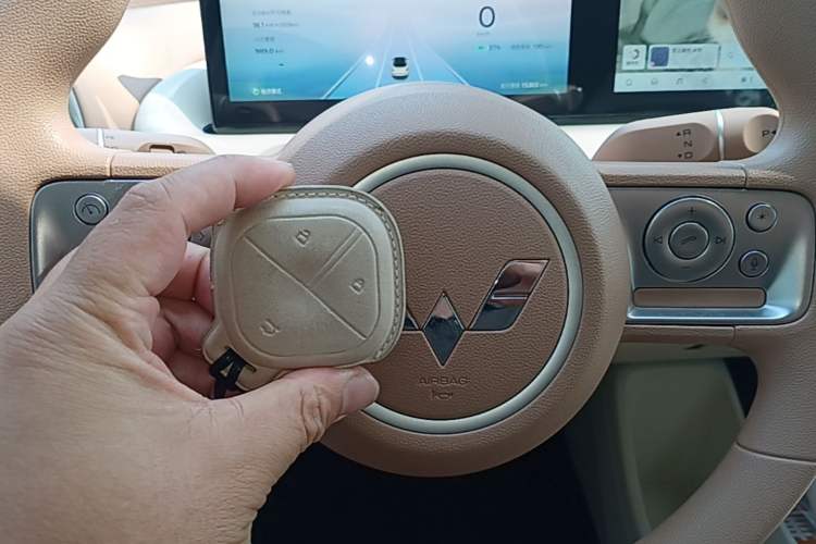 Used Wuling Bingo 2025 333 km Lingxi Connected Version Interior 1