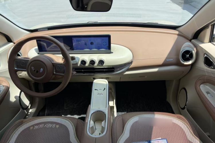 Used Wuling Bingo 2025 333 km Enjoyment Version Interior 1