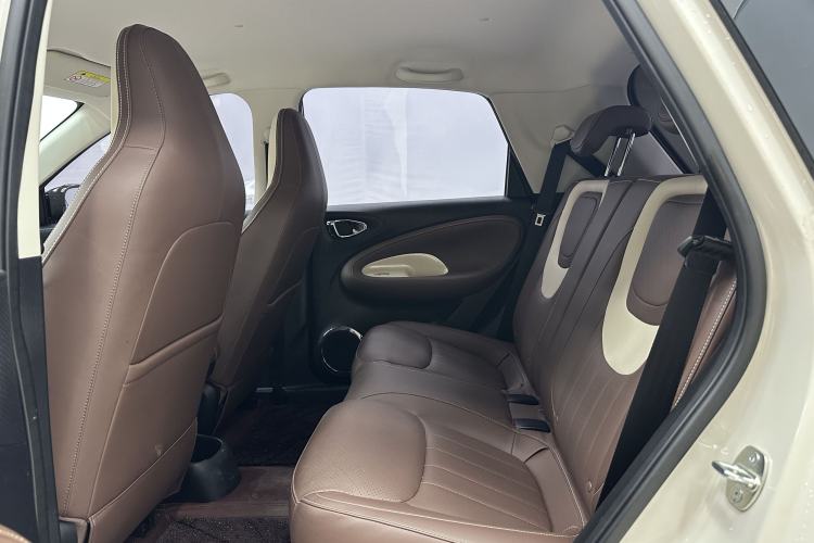 Used Wuling Bingo 2025 333 km Enjoyment Version Interior 1