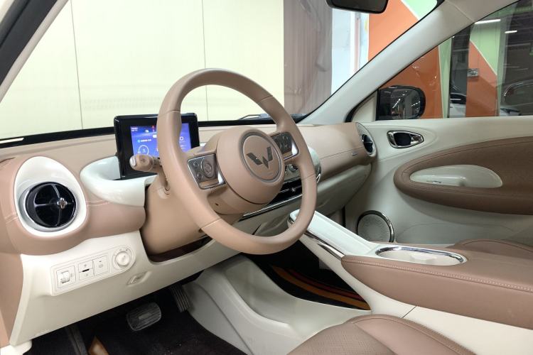 Used Wuling Bingo 2025 333 km Enjoyment Version Interior 1
