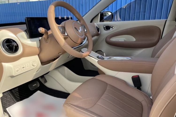 Used Wuling Bingo 2025 333 km Enjoyment Version Interior 1