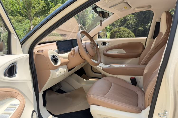 Used Wuling Bingo 2025 333 km Lingxi Deluxe Edition Interior 2