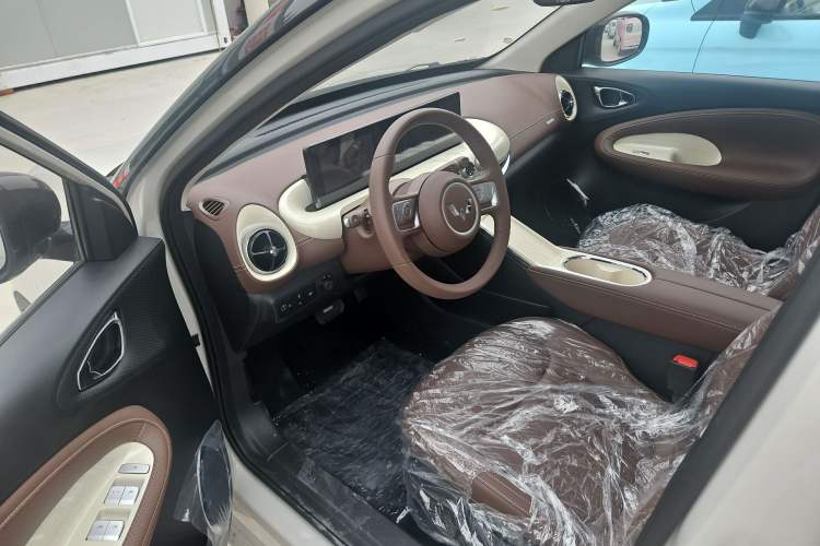 Used Wuling Bingo 2025 333 km Enjoyment Version Interior 2